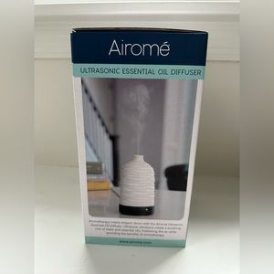 Essential oil diffuser